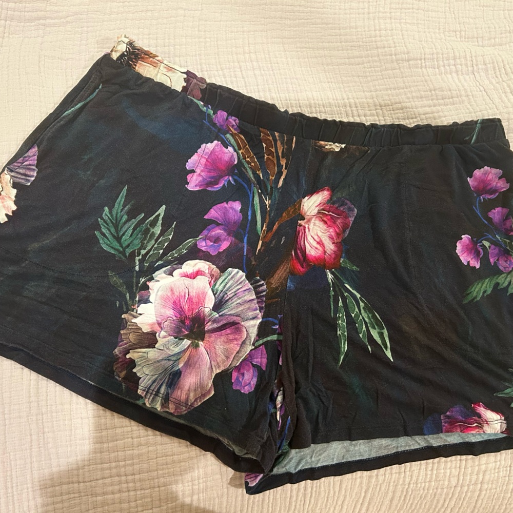 Soma Black Floral Shorts